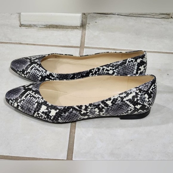 Nine West python snakeskin pointed toe flats size 8 - Picture 4 of 6